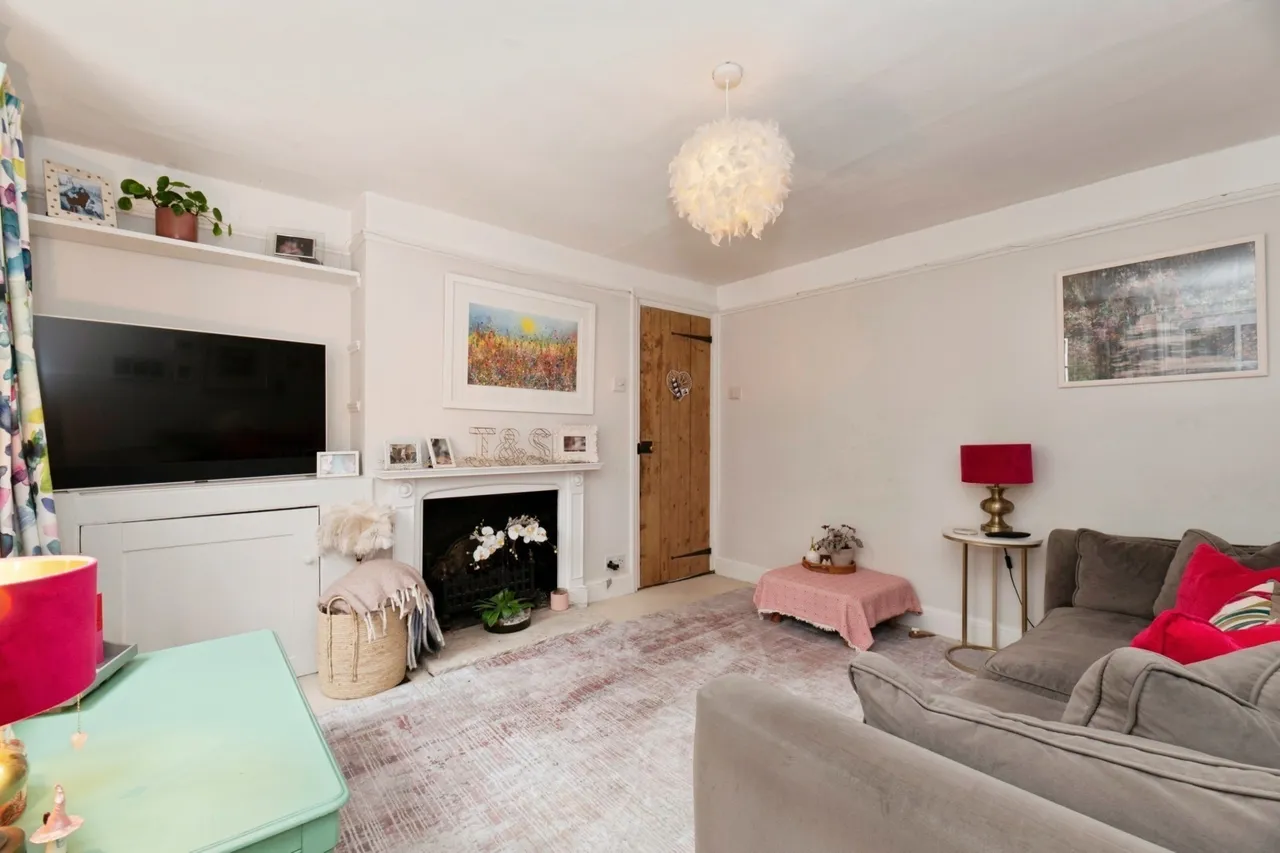 Lower Road, Little Bookham, KT23, photo 3
