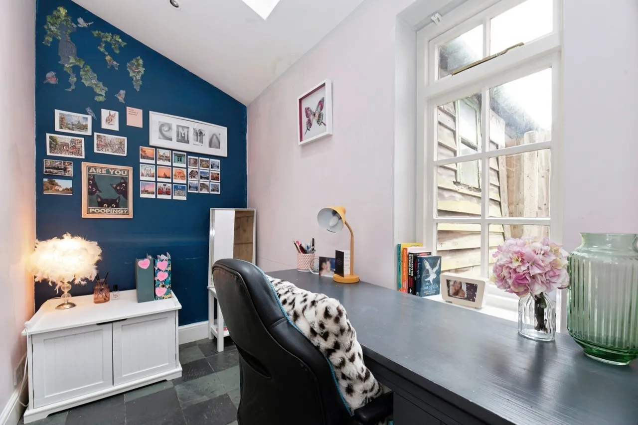 Lower Road, Little Bookham, KT23, photo 9