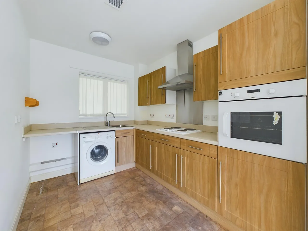 Heyeswood, Haydock, WA11, photo 12