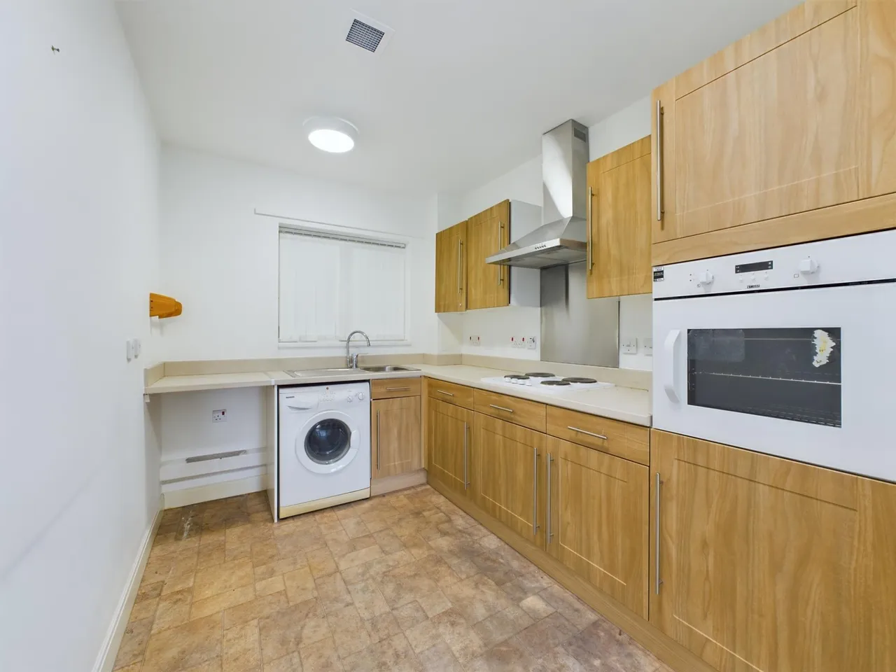 Heyeswood, Haydock, WA11, photo 14
