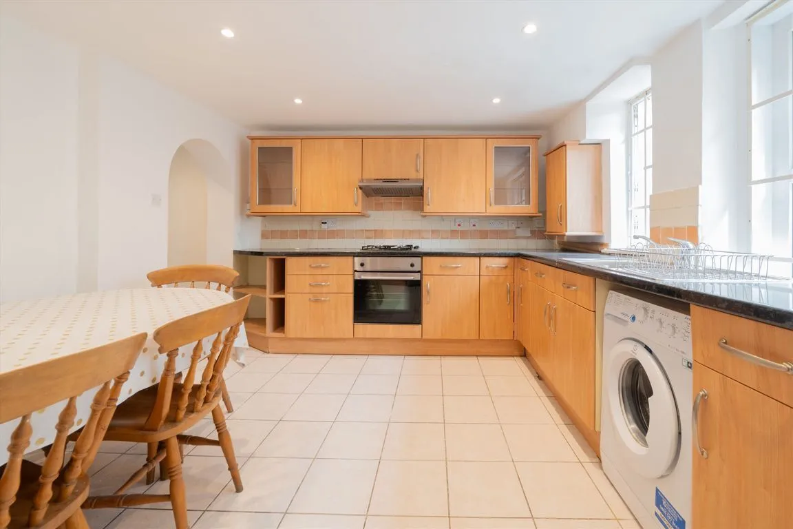 Beavor Grove, W6, photo 3