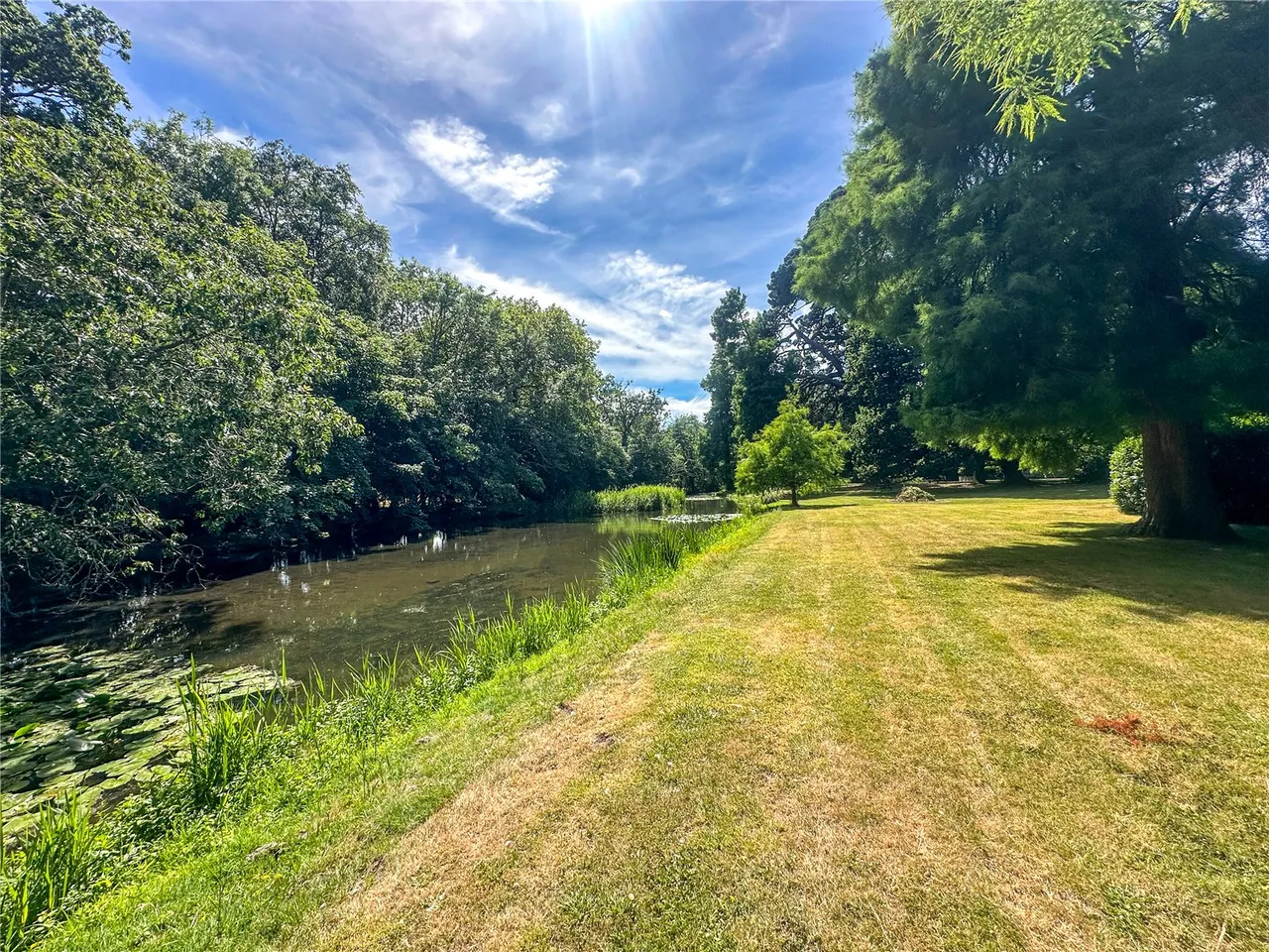 Hurn Court Lane, Hurn, BH23, photo 9