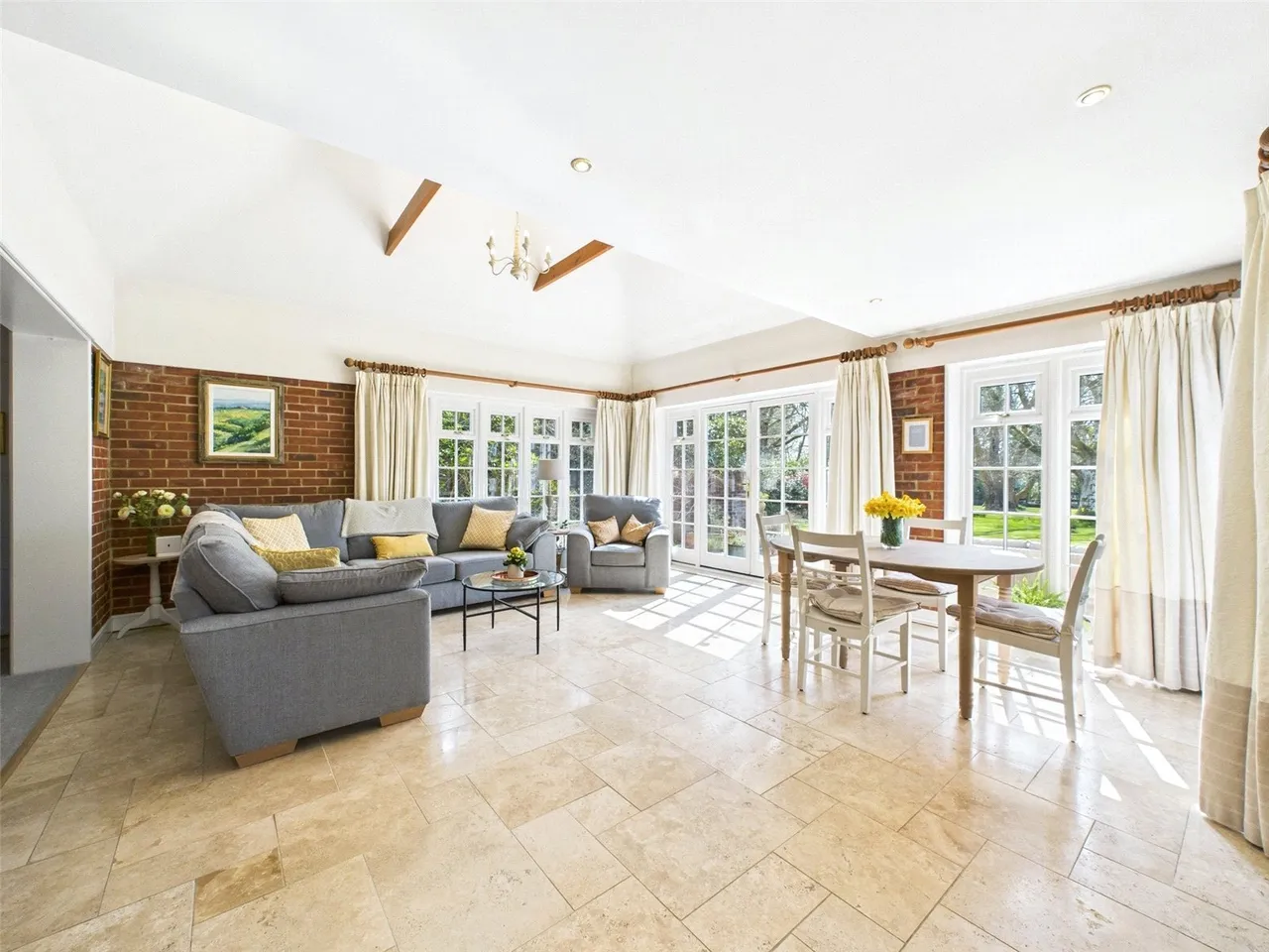 Hurn Court Lane, Hurn, BH23, photo 3