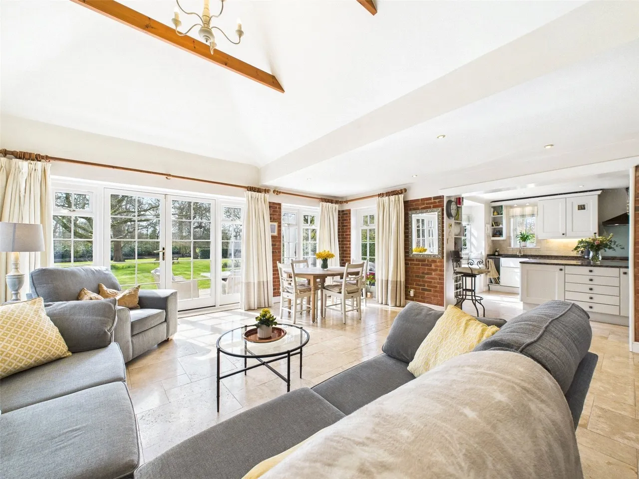 Hurn Court Lane, Hurn, BH23, photo 2