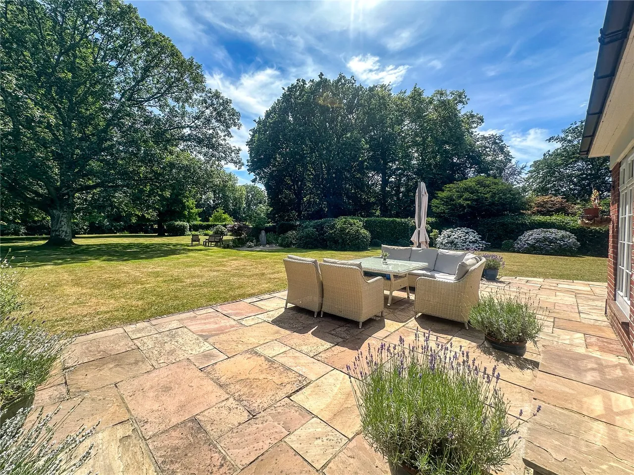 Hurn Court Lane, Hurn, BH23, photo 6
