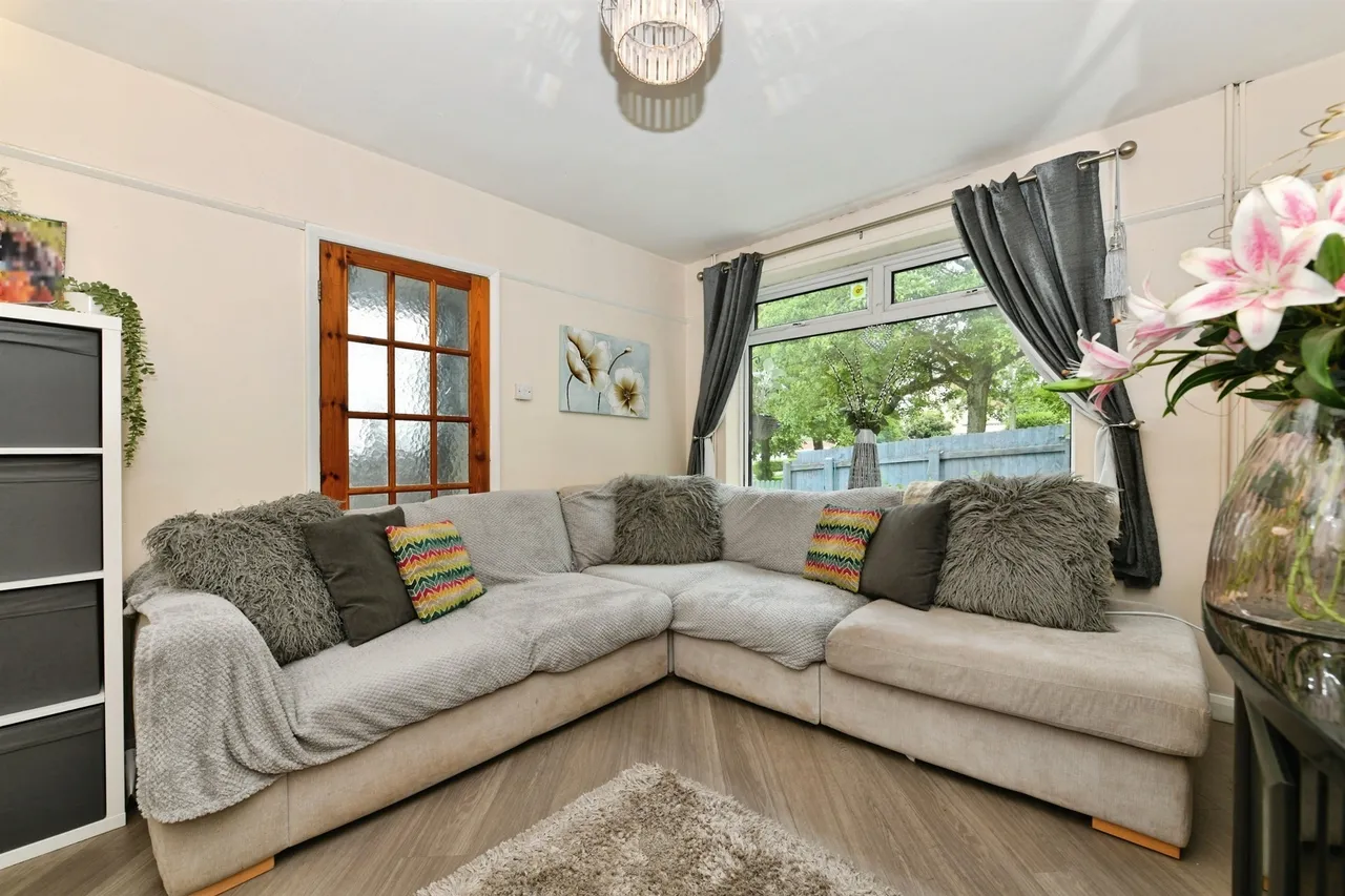 Sealey Crescent, Wells, BA5, photo 6