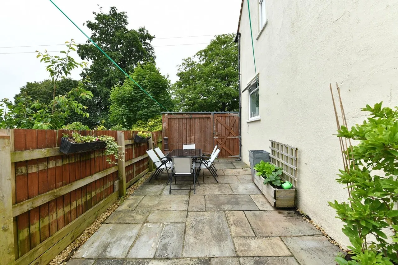 Sealey Crescent, Wells, BA5, photo 18