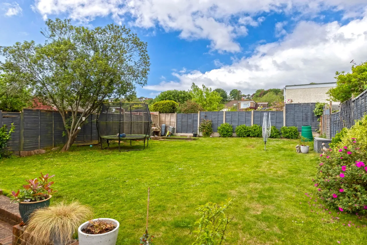 Vale Avenue, Findon Valley, Worthing, BN14, photo 4