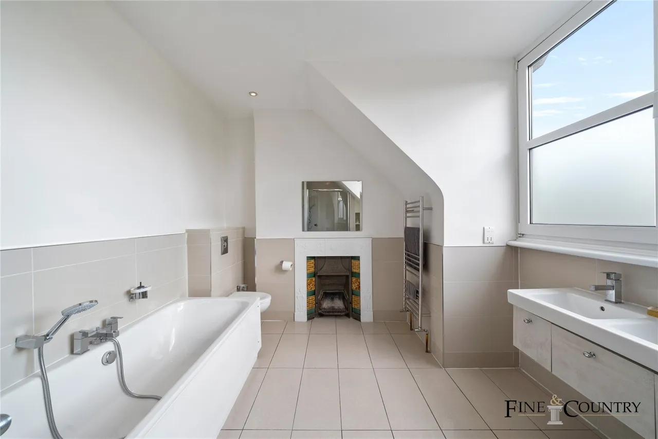 Dartmouth Road, London, photo 10