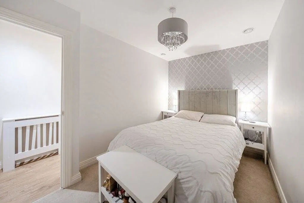 Bessemer Road, Welwyn Garden City AL7 1GS, photo 8