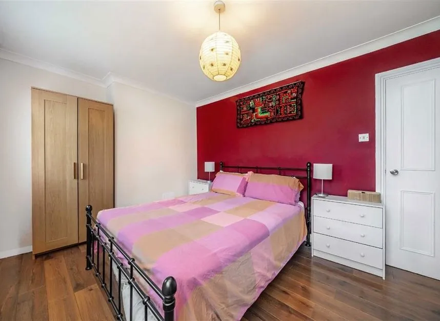 Hackney Road, Bethnal Green, E2, photo 7
