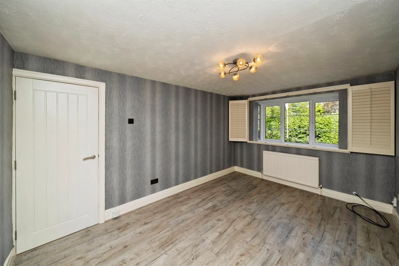 Penkett Road, WALLASEY, photo 5
