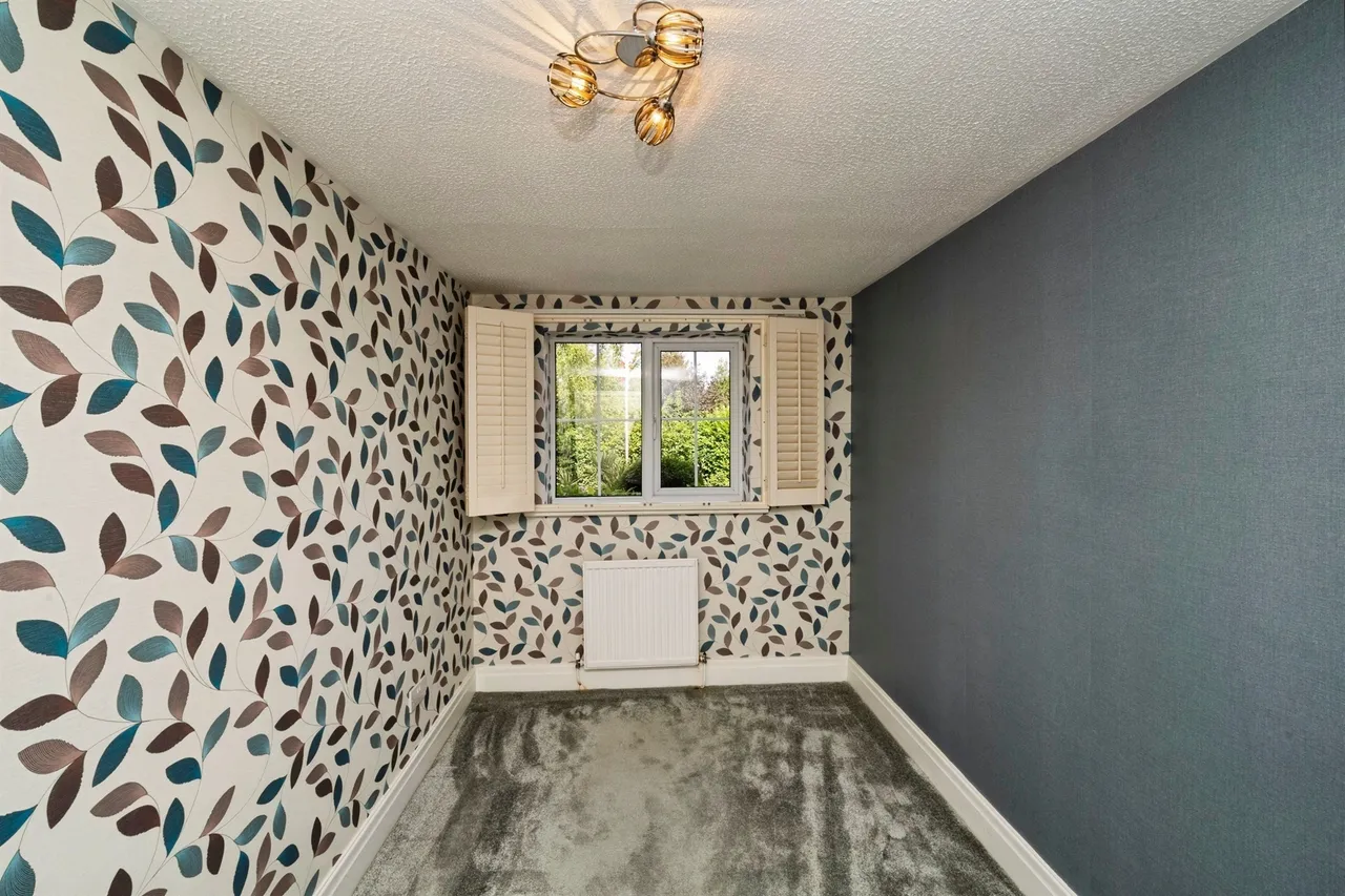 Penkett Road, WALLASEY, photo 9
