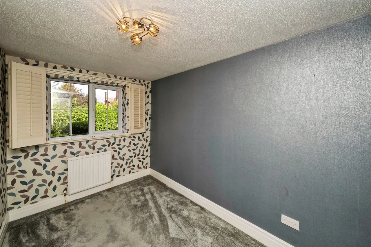 Penkett Road, WALLASEY, photo 8