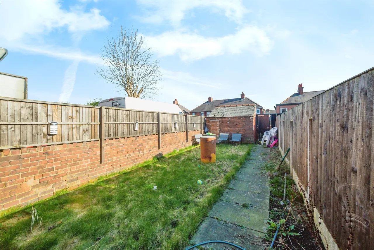 High Street, Shafton, Barnsley, photo 10
