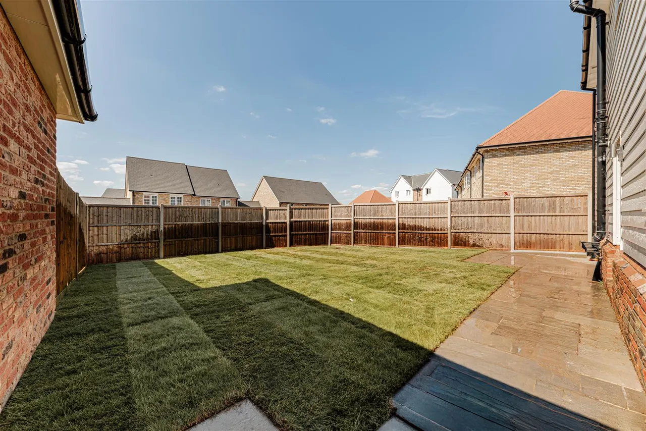 Millers Road, Walmer, Deal, CT14 7FA, photo 2