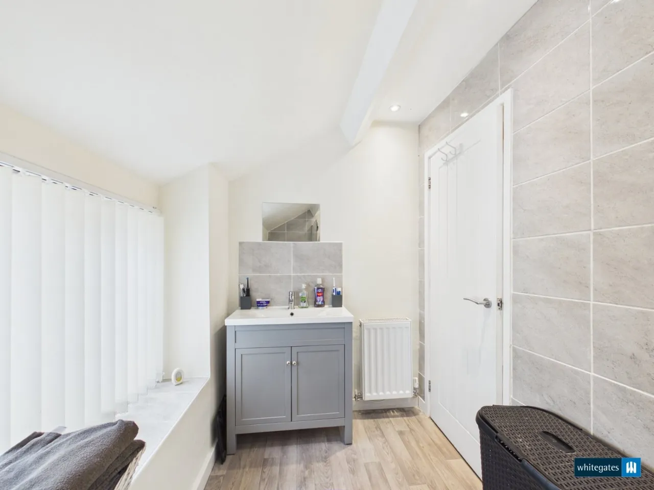 Brynisa Road, Brynteg, LL11, photo 15
