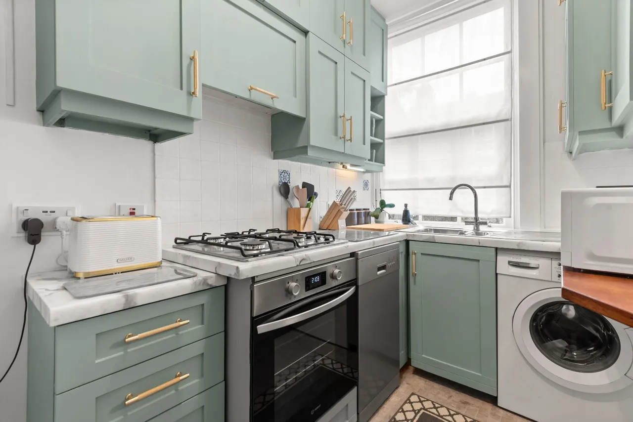 Joubert Street, London, SW11, photo 7