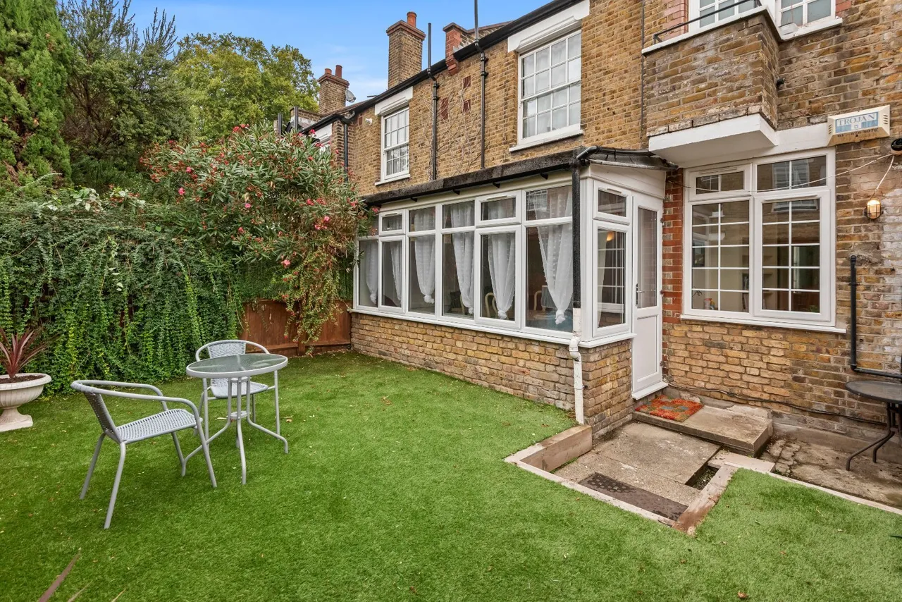 Joubert Street, London, SW11, photo 2