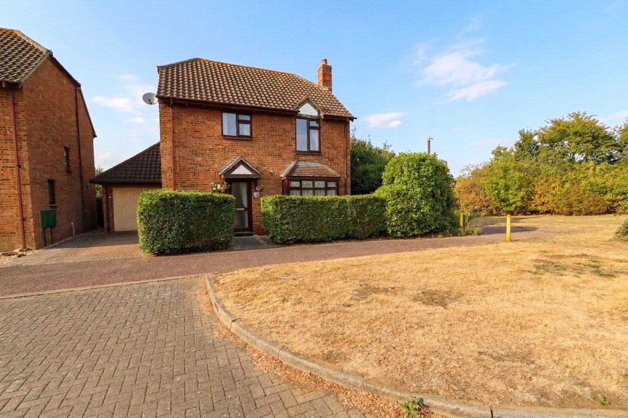 4 bed house for sale, Willen