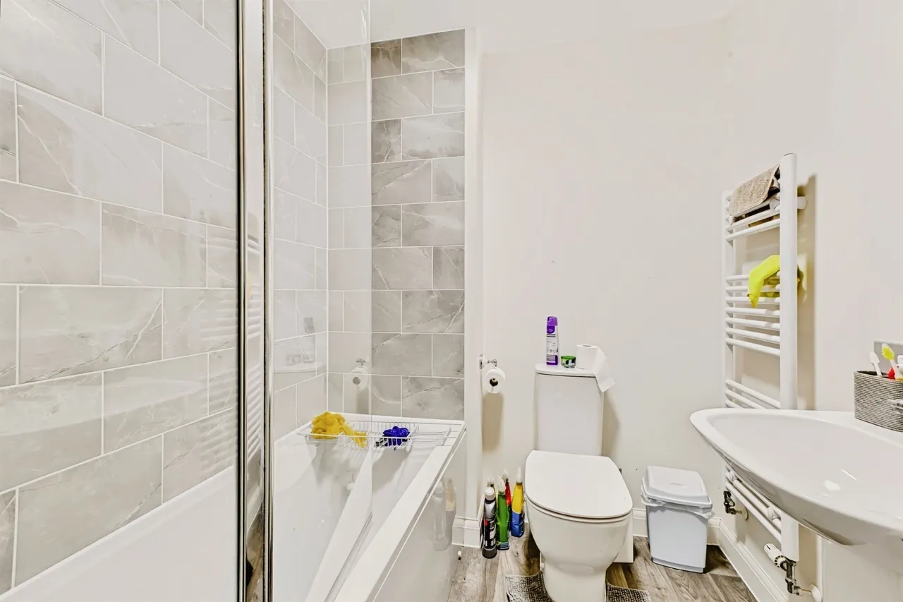 Whistlefields Close, Moulton, NN3, photo 12