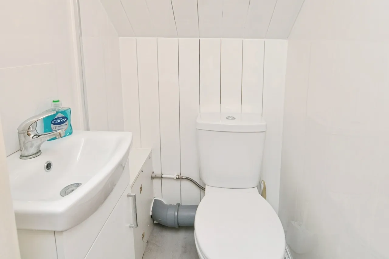 Rhianfa, Benllech, LL74, photo 16