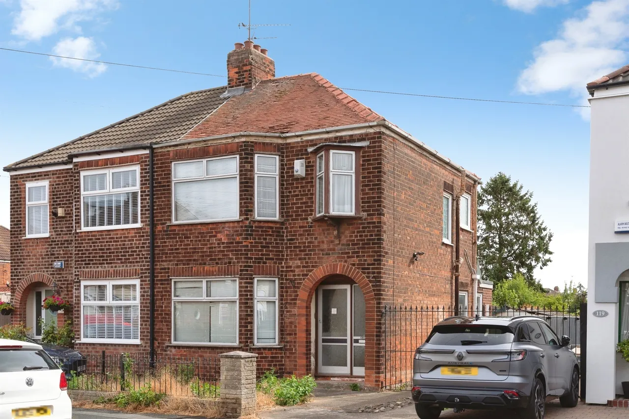3 bed house for sale, Spring Gardens, Anlaby Common, HU4