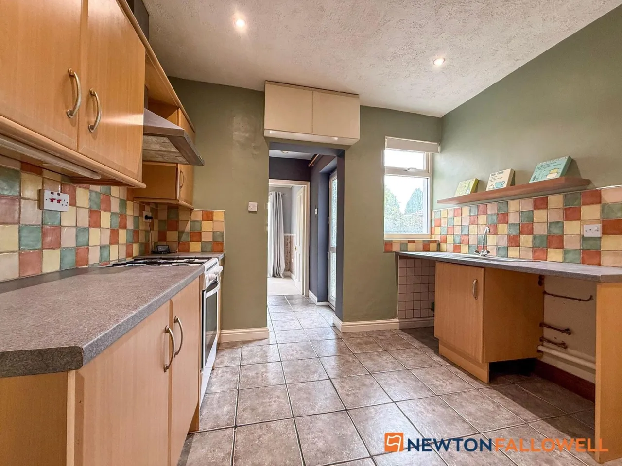 Hawton Lane, Balderton, NG24, photo 6