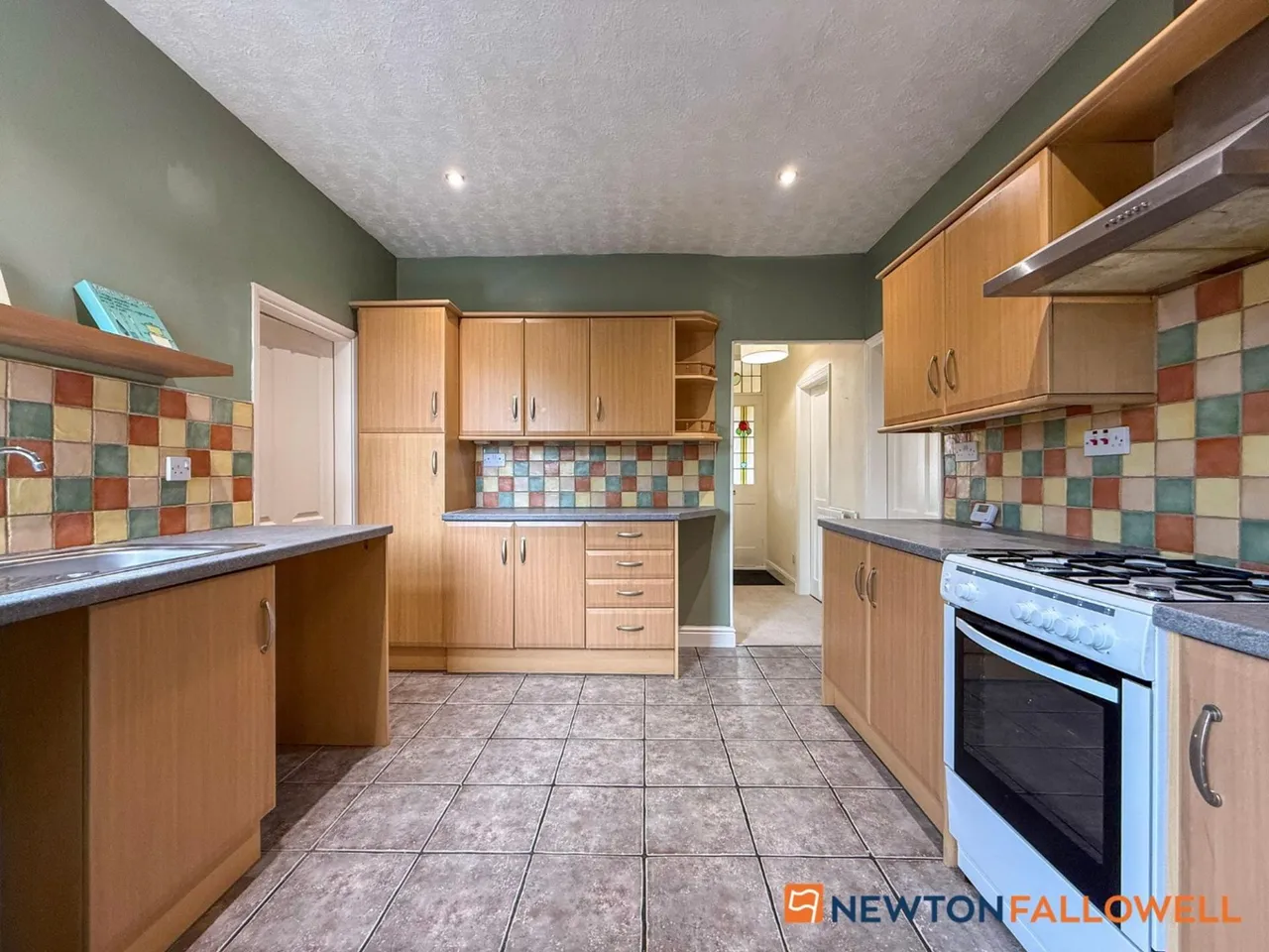 Hawton Lane, Balderton, NG24, photo 2