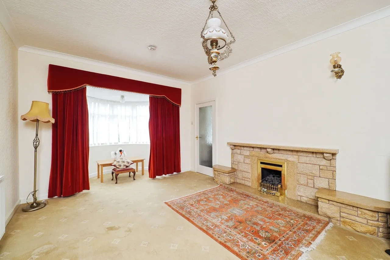 Beech Hill Crescent, Mansfield, Nottinghamshire, NG19, photo 4