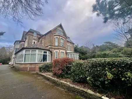 2 bed flat to rent, Christchurch Road, BH1