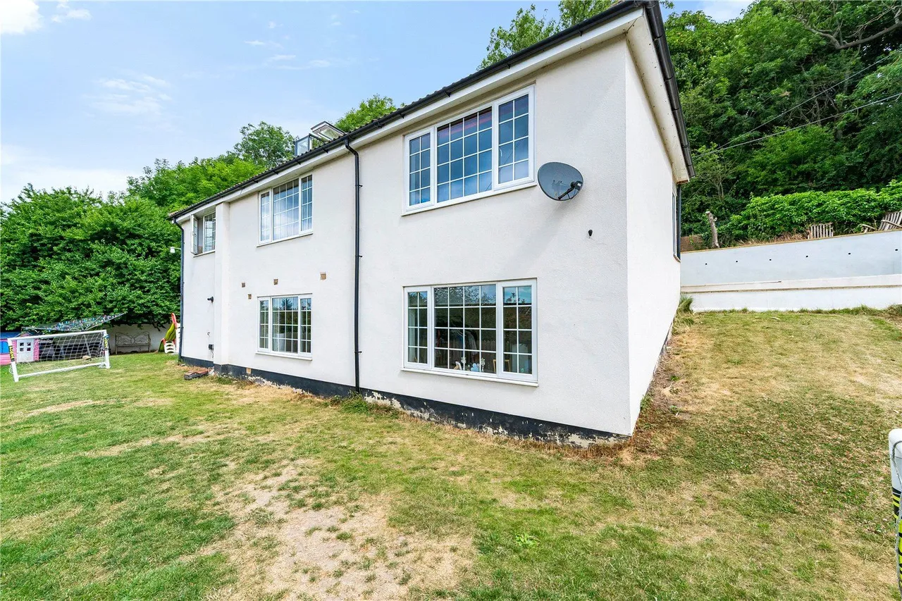 Beckfield Lane, Fairburn, WF11, photo 17