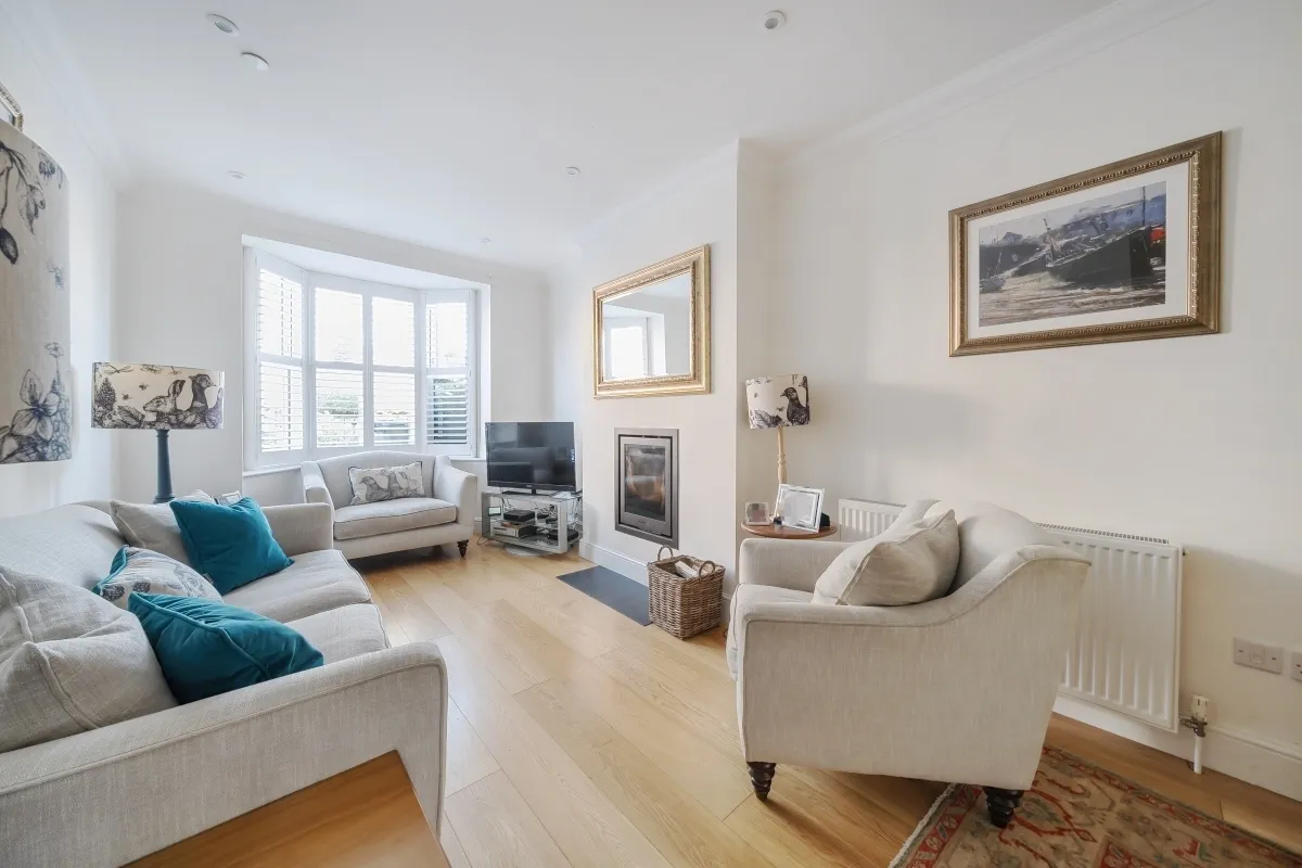 Middle Brook Street, Winchester, SO23, photo 3