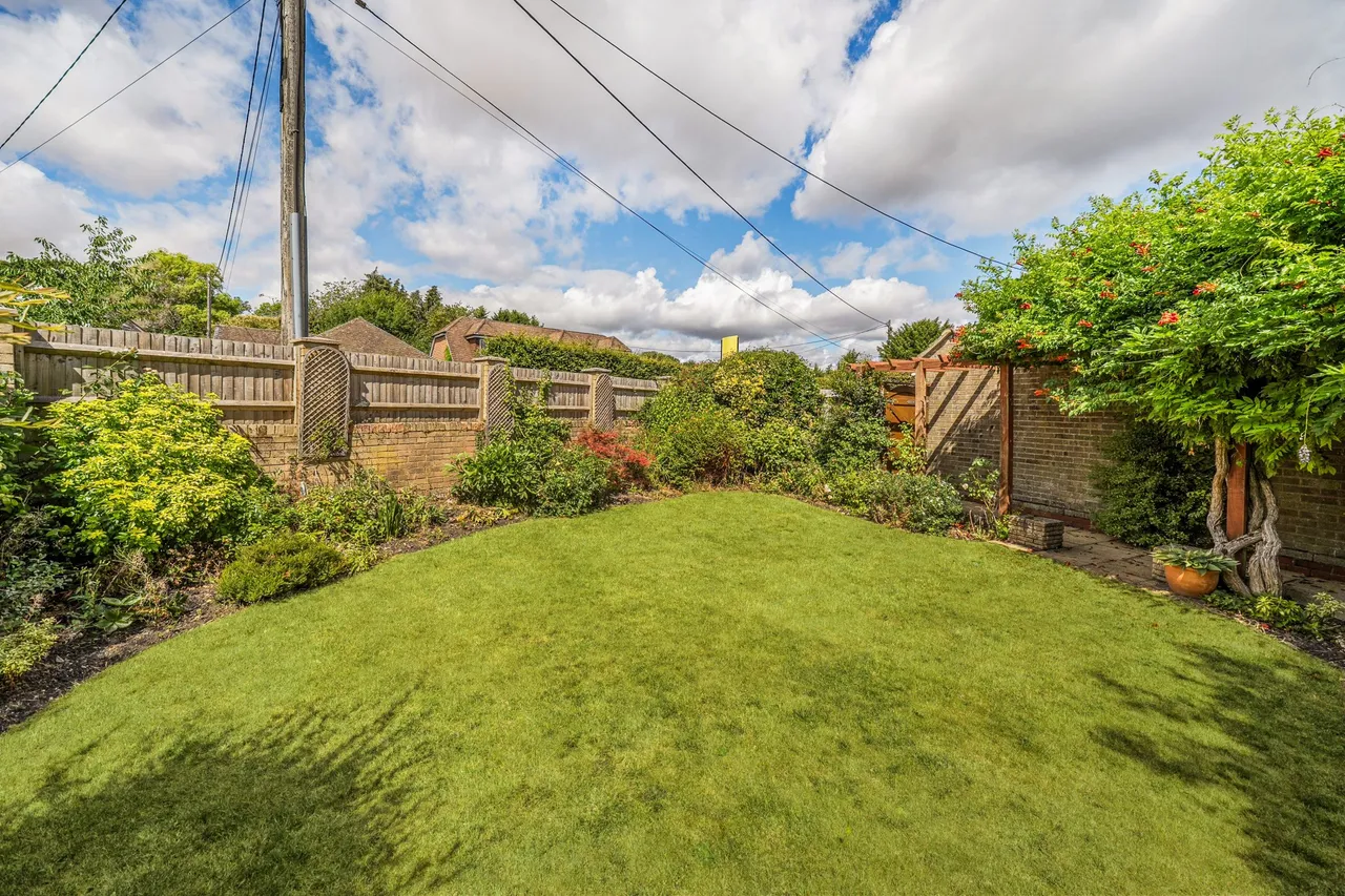 Brookside Pankridge Street, Crondall, Farnham, GU10 5RQ, photo 14