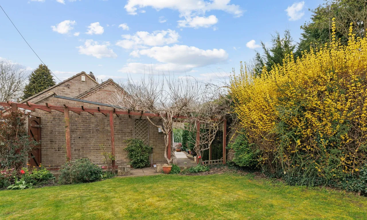 Brookside Pankridge Street, Crondall, Farnham, GU10 5RQ, photo 15