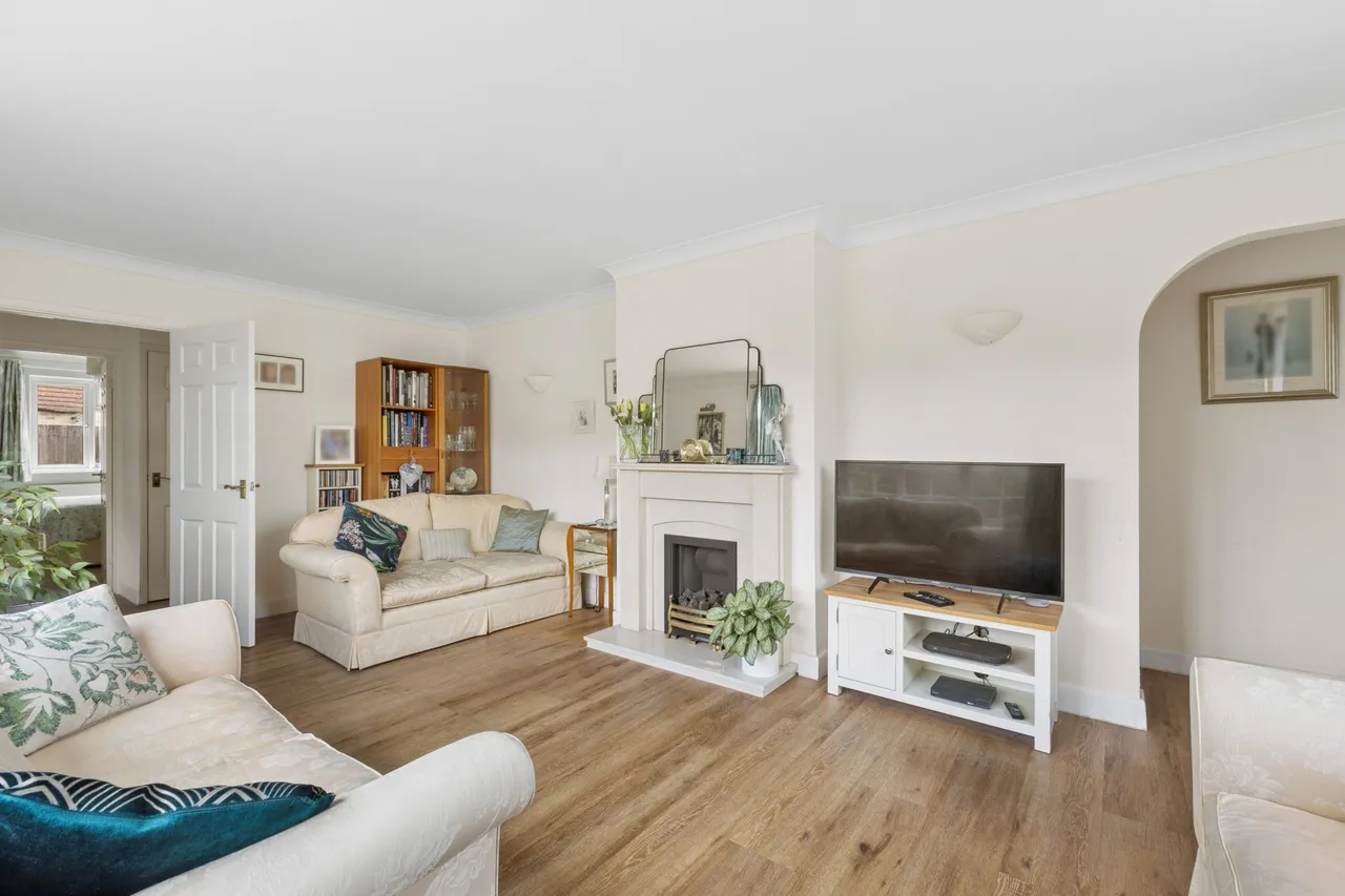 Brookside Pankridge Street, Crondall, Farnham, GU10 5RQ, photo 6