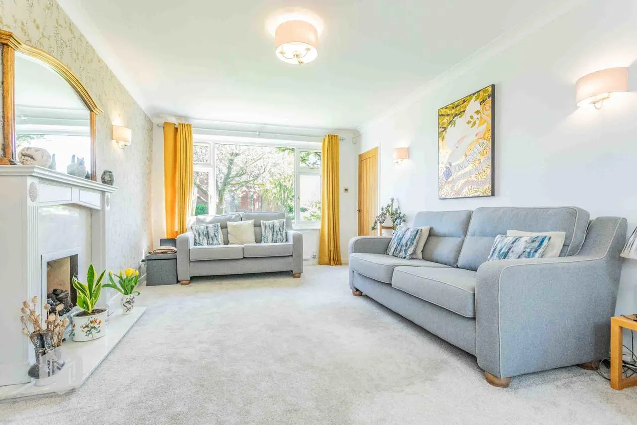 Rilston Avenue, Culcheth, Warrington, WA3 4PE, photo 8