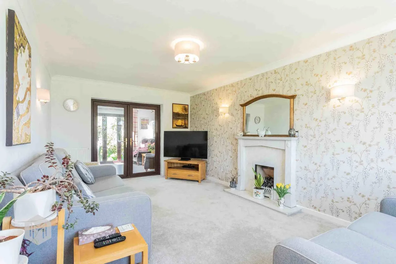 Rilston Avenue, Culcheth, Warrington, WA3 4PE, photo 7