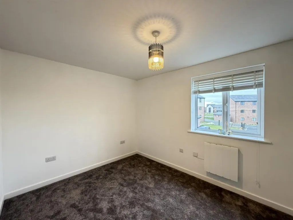 Howley Avenue, Churwell, LS27, photo 7