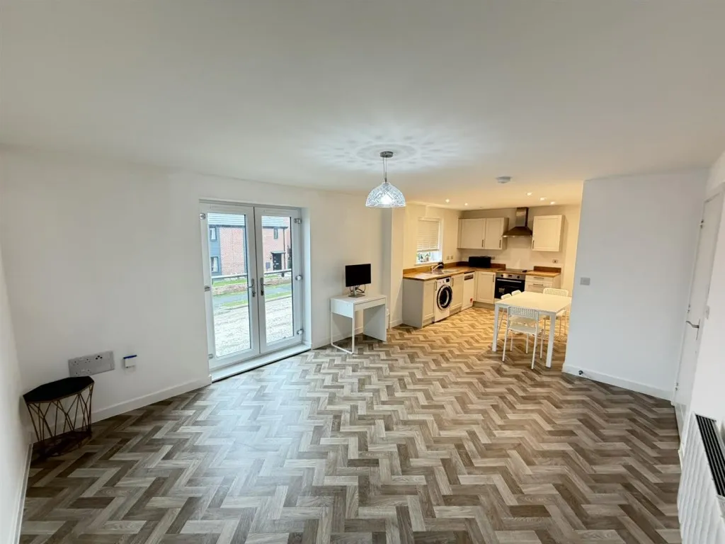 Howley Avenue, Churwell, LS27, photo 5