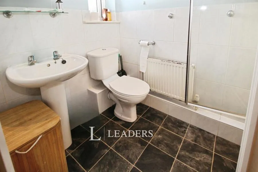 Swanwick Lane, Broughton, MK10, photo 8