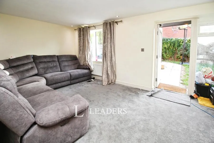 Swanwick Lane, Broughton, MK10, photo 2
