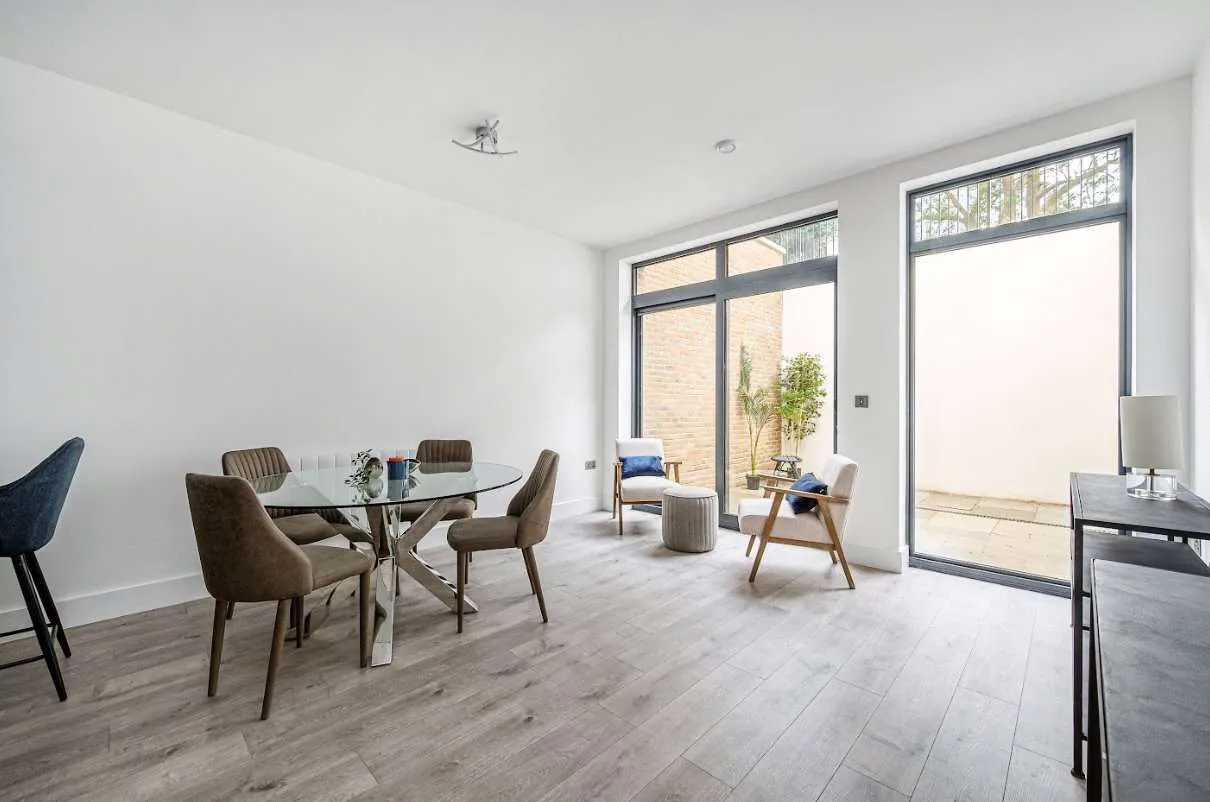 Rosemont Road, London, W3 9LY, photo 5