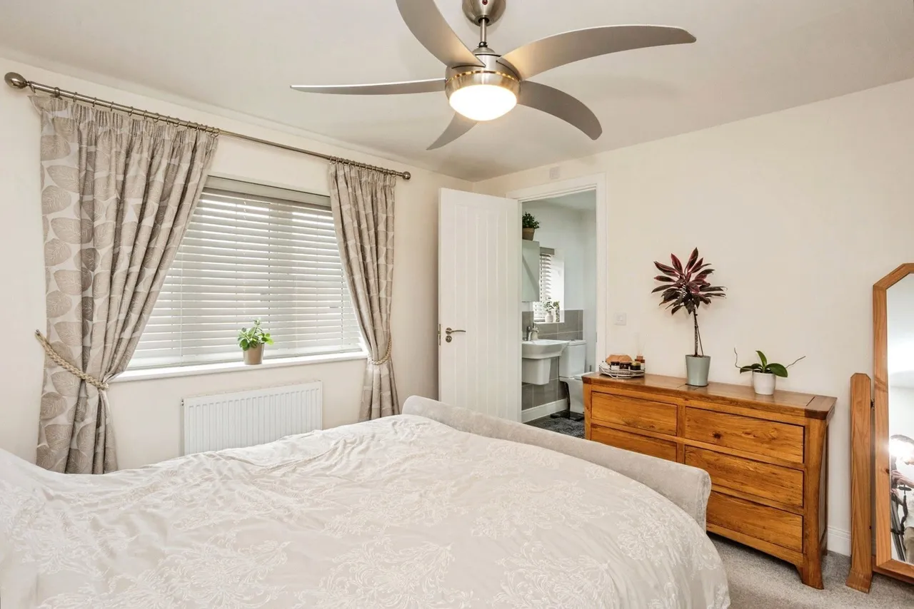 Marigold Crescent, Shepshed, LE12, photo 15