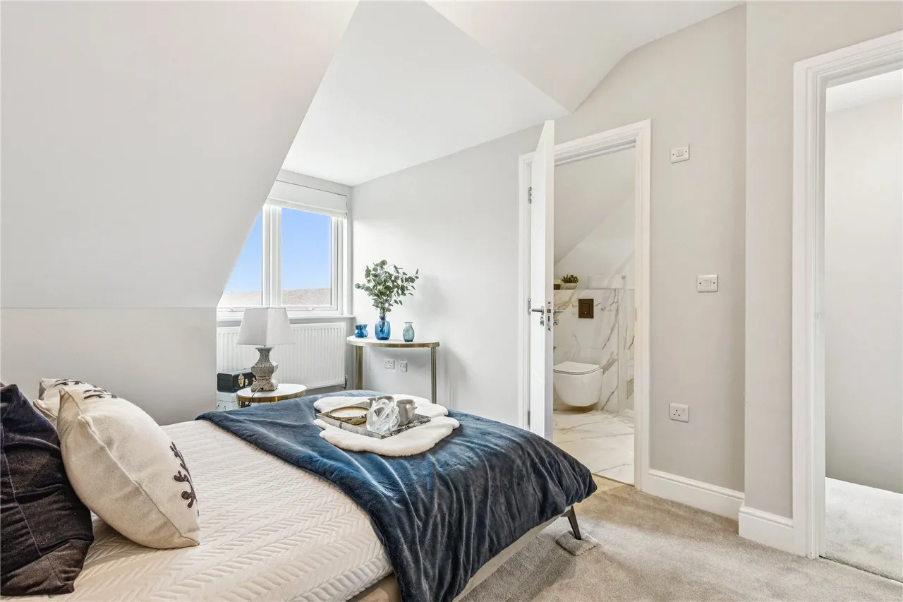Byards Croft, London, SW16, photo 4
