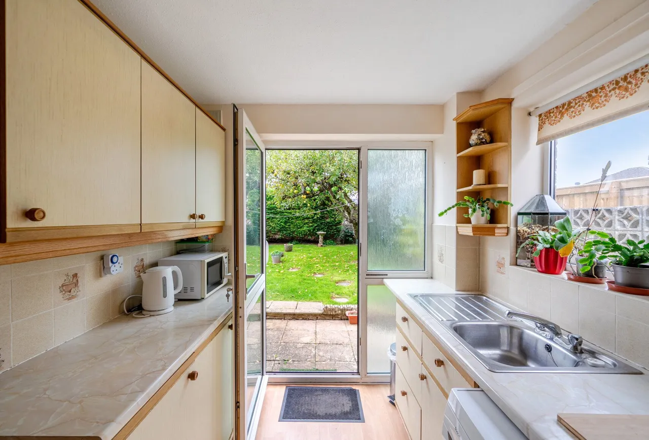 Millfield, Somerset, Midsomer Norton, BA3 2PG, photo 3