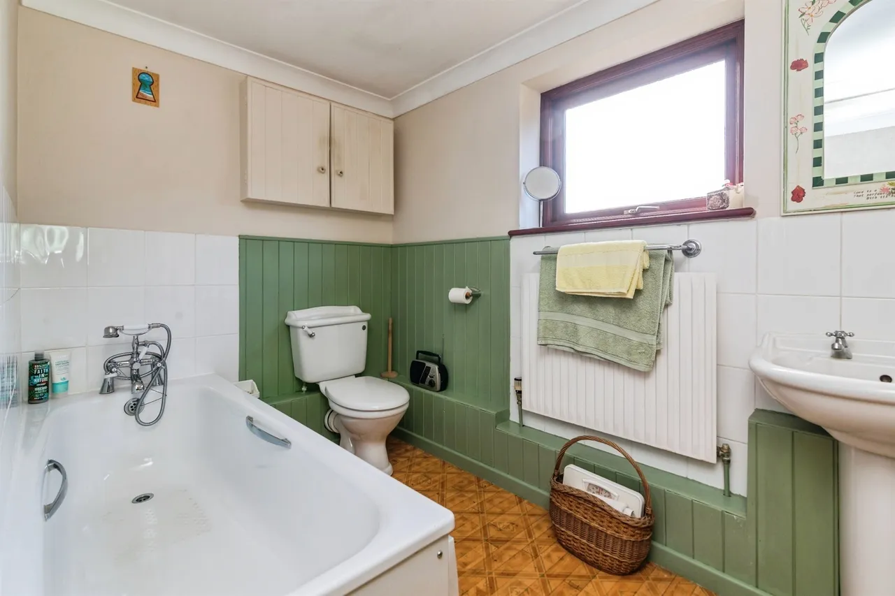 The Street, Metfield, IP20, photo 19
