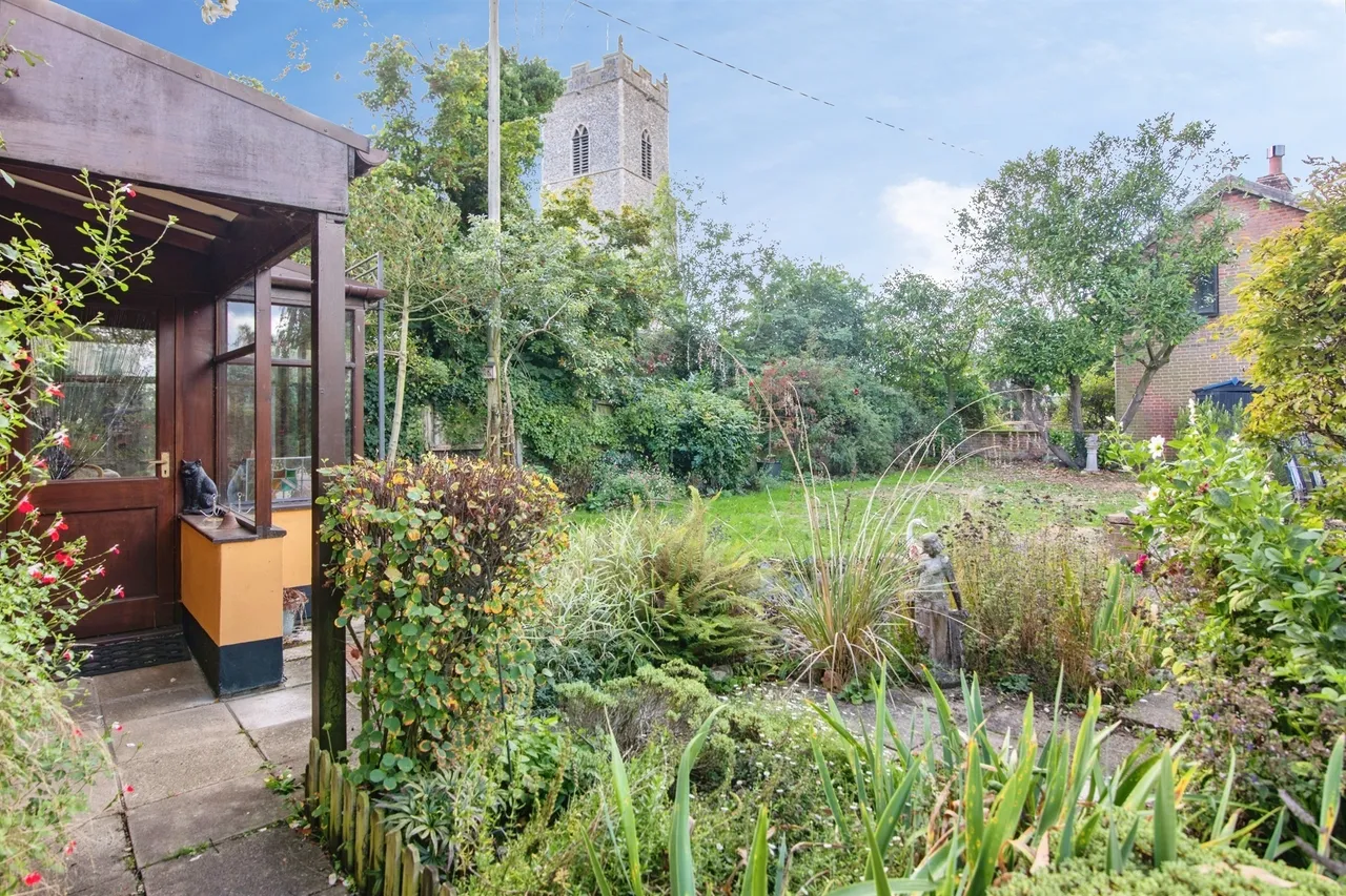The Street, Metfield, IP20, photo 26