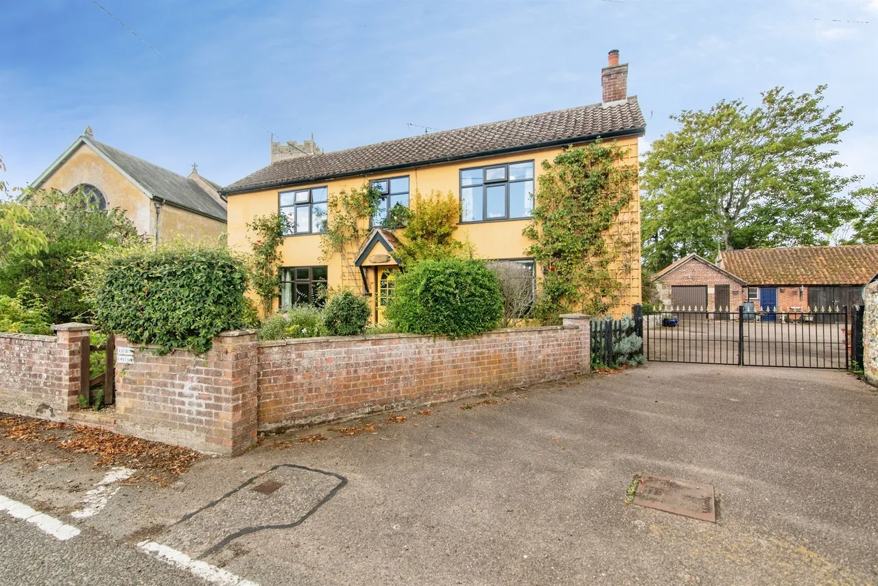 The Street, Metfield, IP20, photo 27