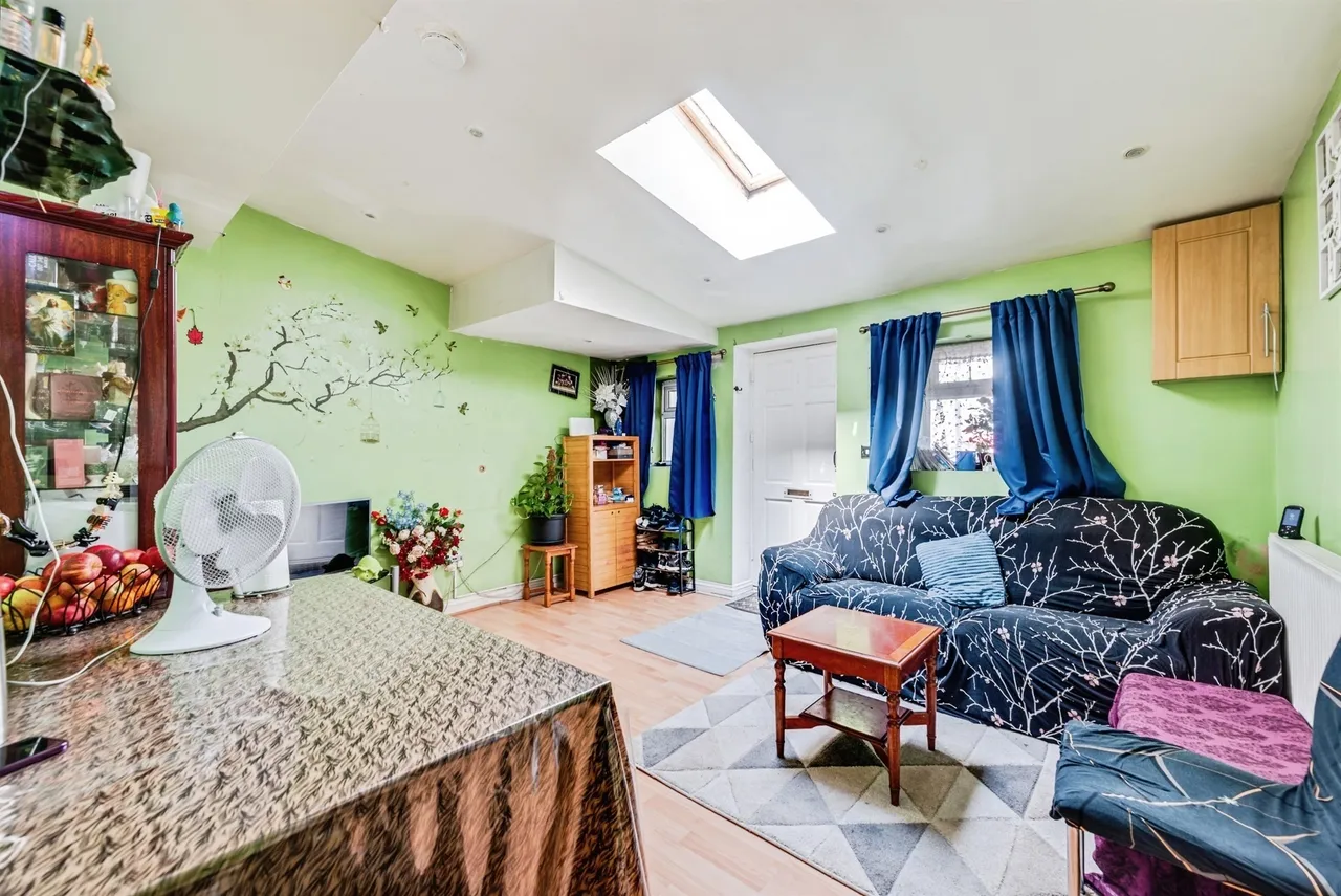 2 bed flat for sale, Salisbury Street, Swindon, SN1